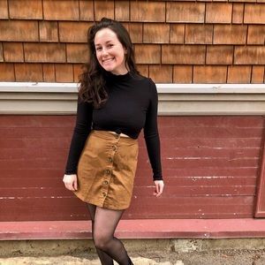 Meet your Posher, Abby